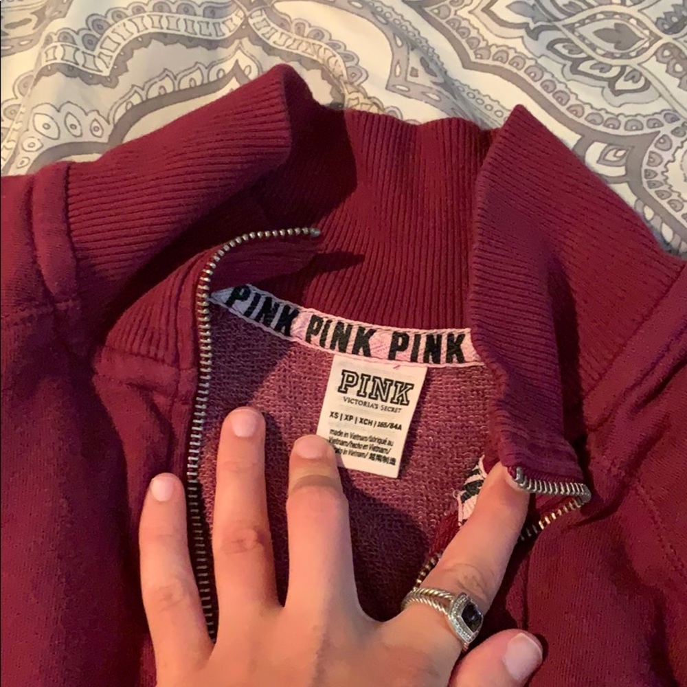 Victoria’s Secret full set maroon. Size small set - Picture 4 of 5